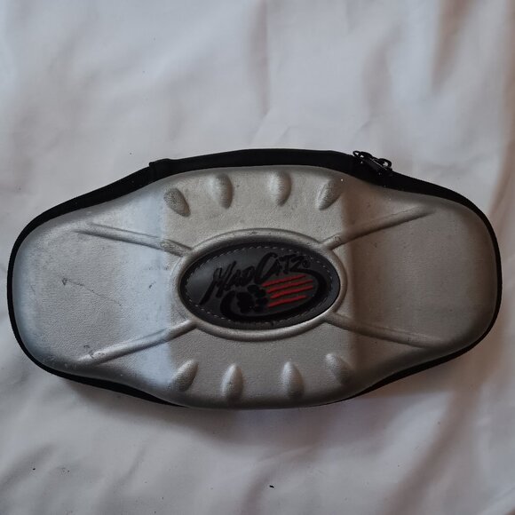 PSP DSi Storage Case Hard Silver Carrying Travel Case - Picture 1 of 3